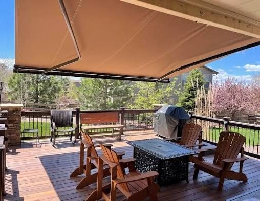 Retractable Awnings in Norfolk